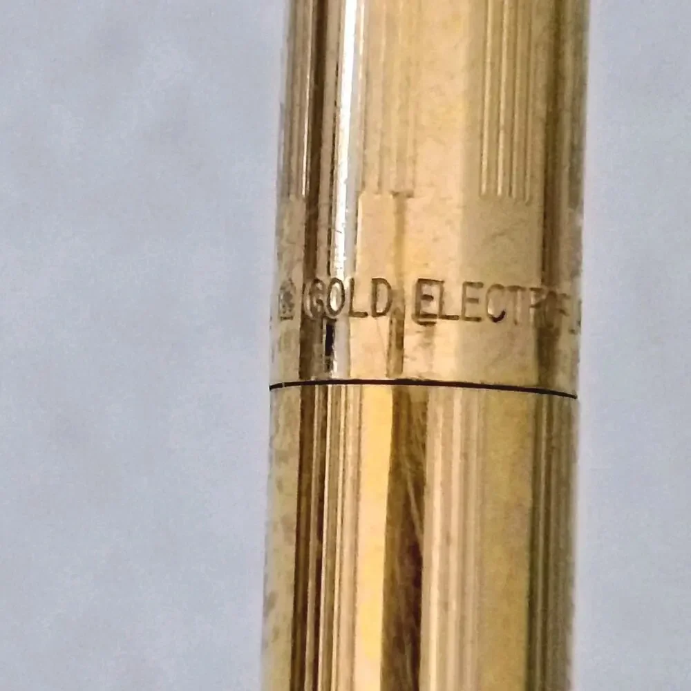 Vintage Sheaffer Gridded Gold Electroplated Ballpoint Twist Pen USA Made Office
